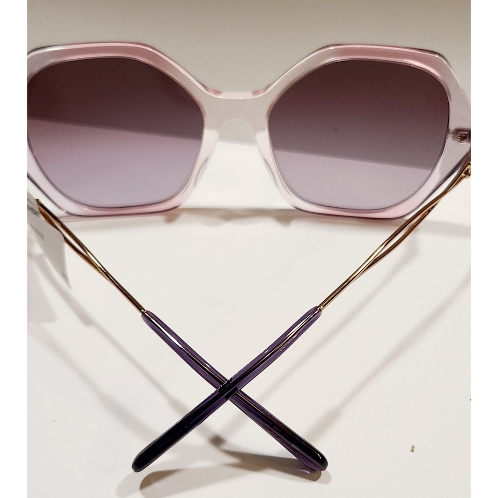 Coach Women’s Sunglasses. - Picture 2 of 6